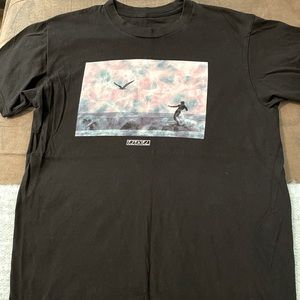 Ezekiel Tee, Men’s Medium